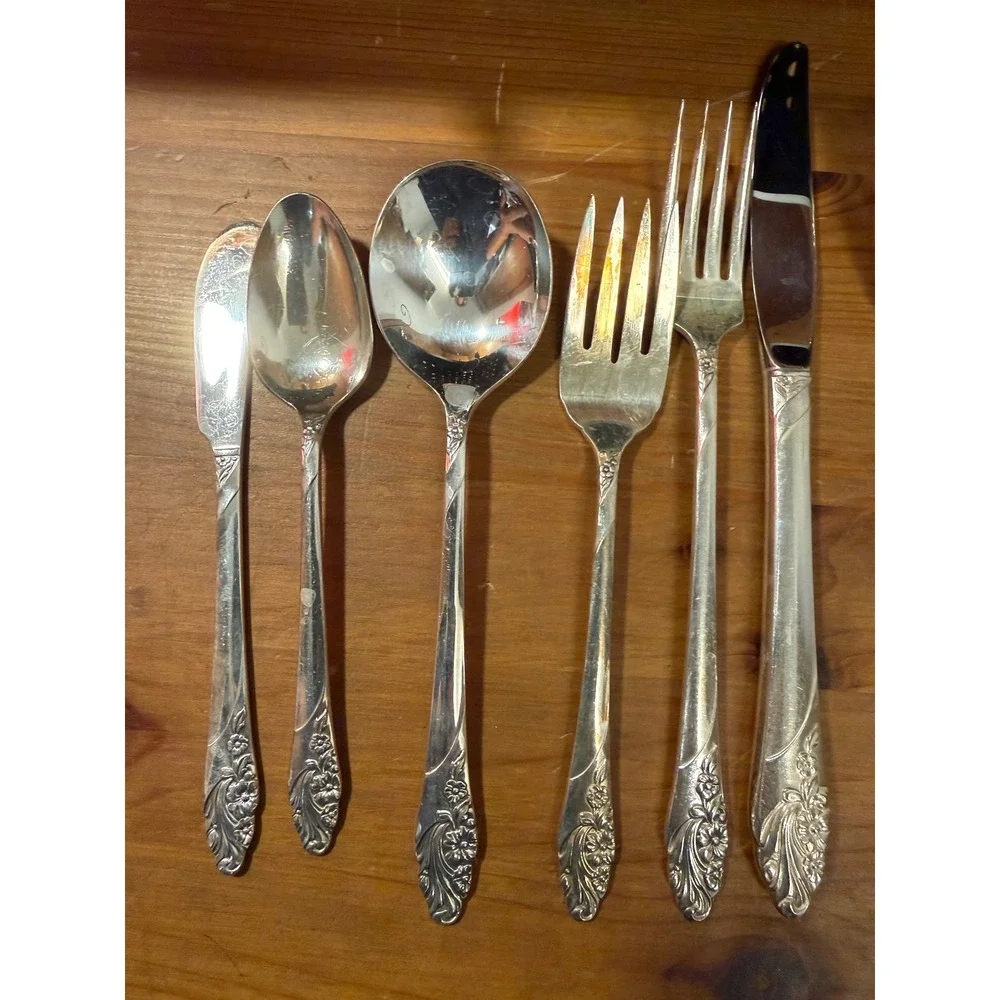 Community Evening Star Silverplate Flatware Set 52 Pc Service for 8 - Picture 2 of 6